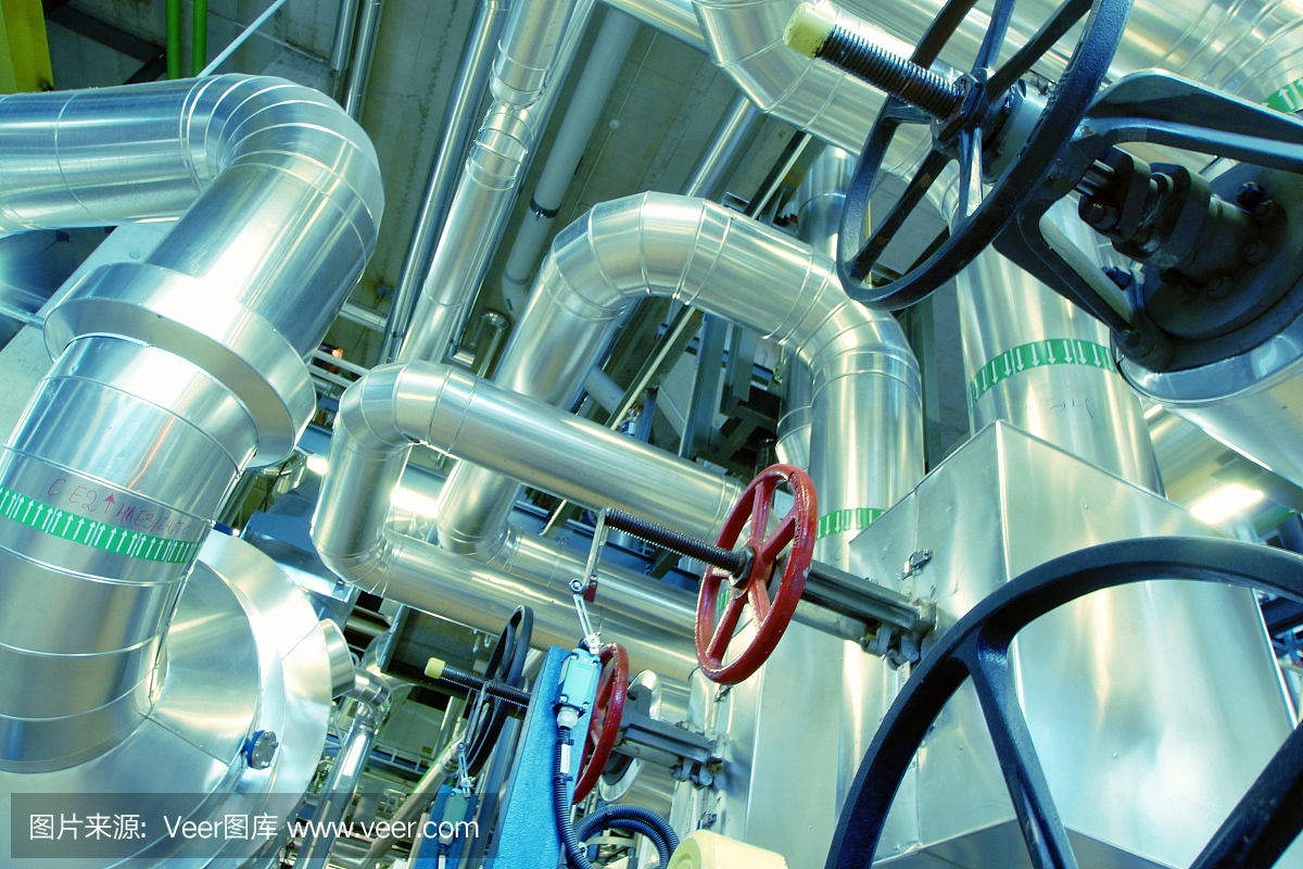 工業園區、鋼鐵管道、閥門、電纜